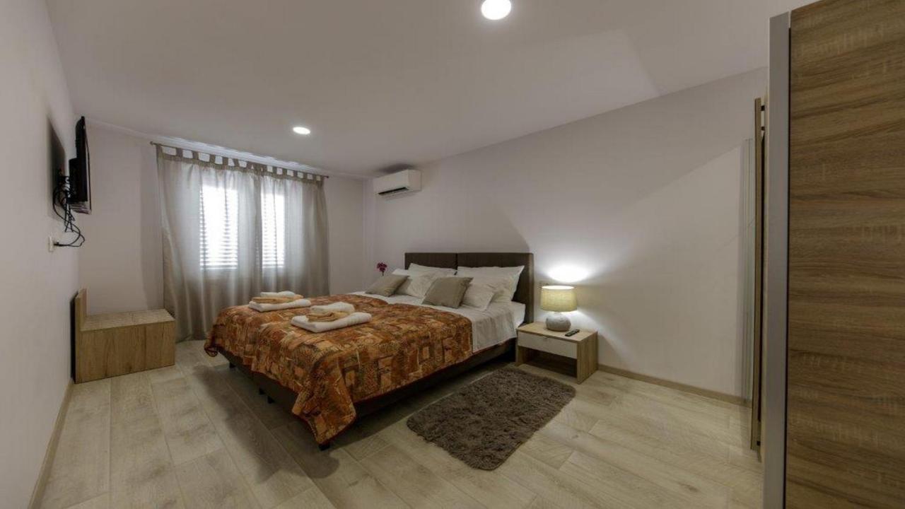 Apartments Mi&Ni ツァヴタット エクステリア 写真