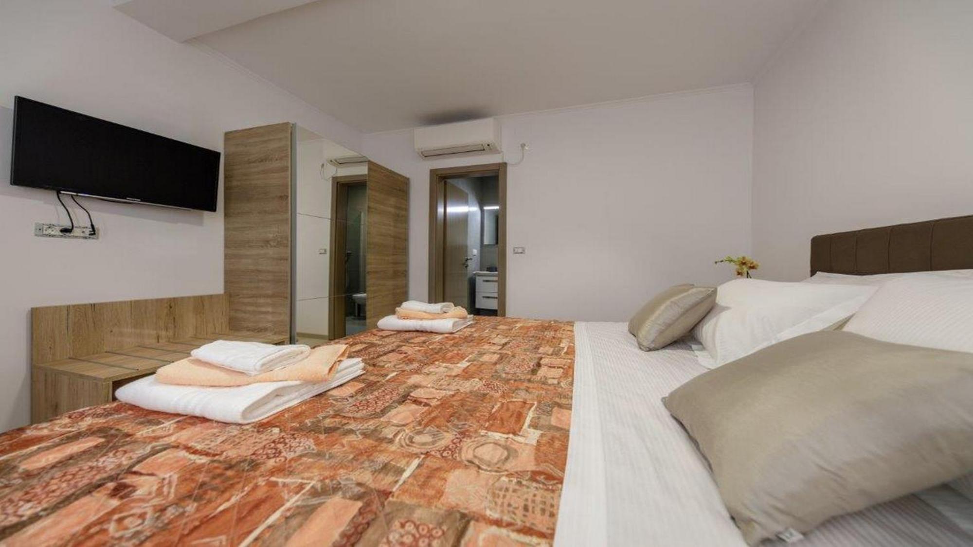 Apartments Mi&Ni ツァヴタット 部屋 写真
