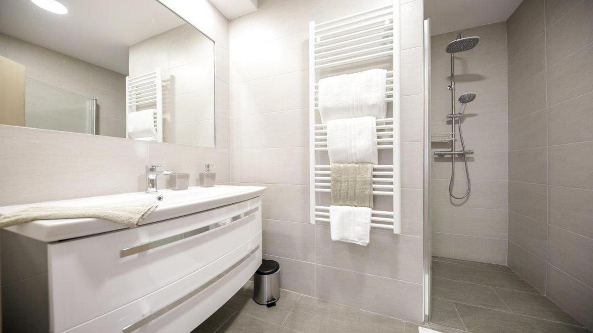 Apartments Mi&Ni ツァヴタット 部屋 写真